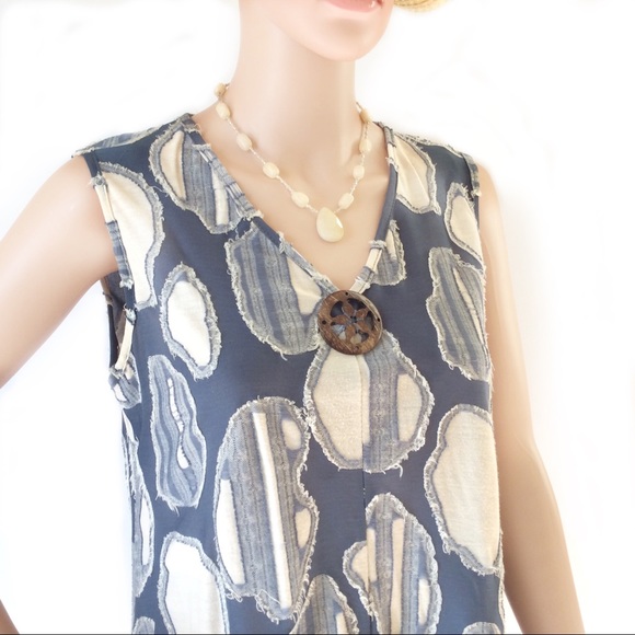 Blue and Cream Sleeveless Tunic Shark Bite Hem - Picture 2 of 6